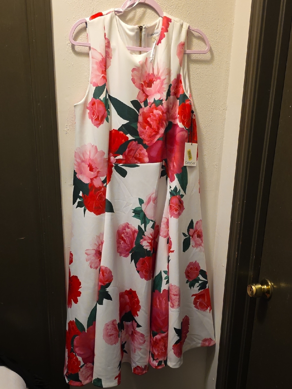 Calvin Klein White Floral Fit-and-Flare Dress with Pink & Red Roses 14W NWT